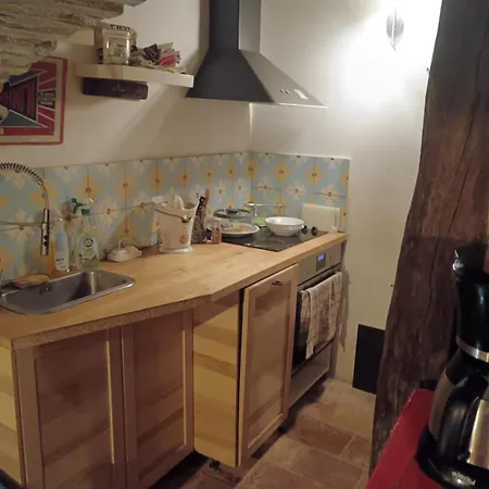 La Lauze Et L'anguille