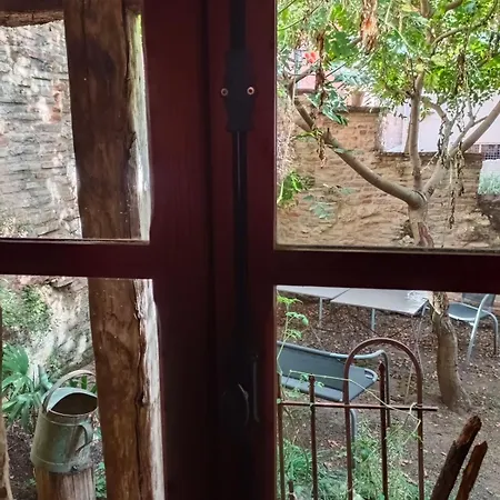 La Lauze Et L'anguille B&B 가이약