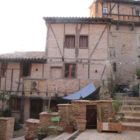 La Lauze Et L'anguille Bed and breakfast *
