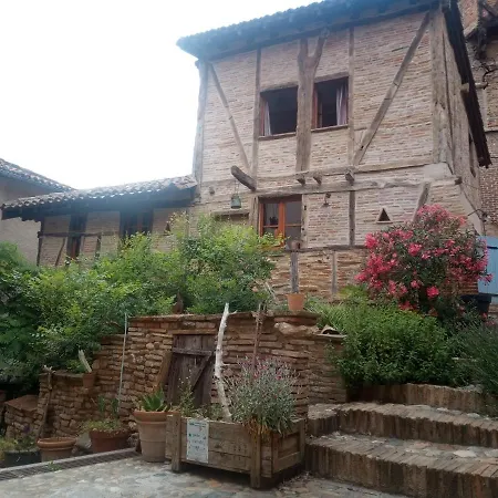 Oda ve Kahvaltı La Lauze Et L'anguille Gaillac