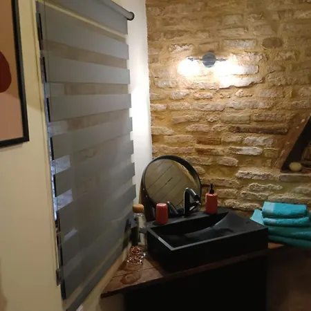 Bed and breakfast La Lauze Et L'anguille *
