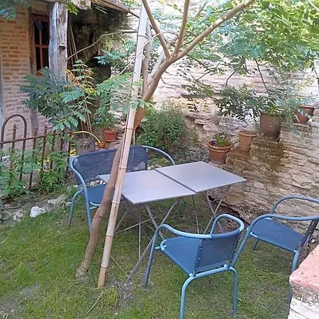 La Lauze Et L'anguille 3*