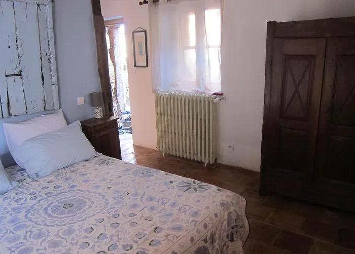 La Lauze Et L'anguille Bed & Breakfast